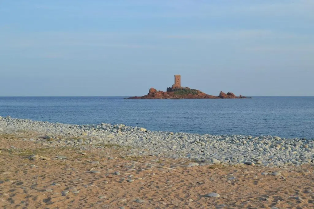 Apartment Un Coin De Paradis A Cap Esterel Saint-Raphael